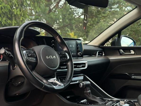 Kia K5 III с пробегом 2021 года, цена 2 250 000 рублей, 91127 км, седан, Автокод Объявления