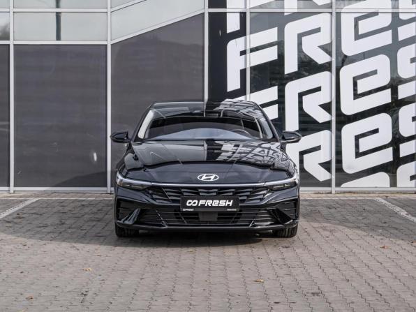 Hyundai Elantra VII (CN7) Рестайлинг с пробегом 2024 года, цена 2 190 000 рублей, 29038 км, седан, Автокод Объявления