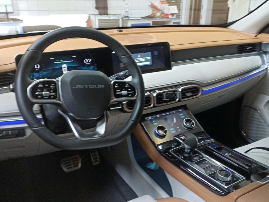 JETOUR X70+ I Рестайлинг Санкт-Петербург  - изображение 8