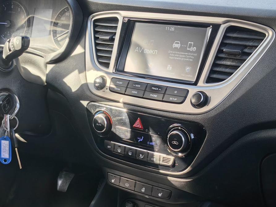 Hyundai Solaris II Санкт-Петербург  - изображение 12