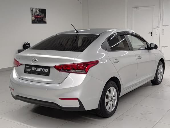 Hyundai Solaris II с пробегом 2017 года, цена 1 249 000 рублей, 115050 км, седан, Автокод Объявления
