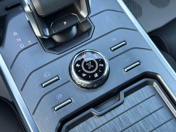 JETOUR T2 с пробегом 2024 года, цена 2 879 000 рублей, 66844 км, внедорожник, Автокод Объявления