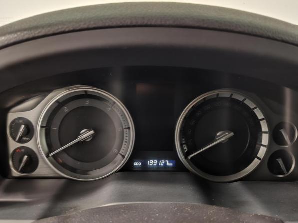 Toyota Land Cruiser 200 Series Рестайлинг 2 с пробегом 2015 года, цена 4 800 000 рублей, 199129 км, внедорожник, Автокод Объявления