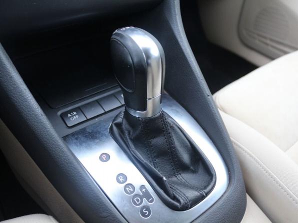 Volkswagen Golf VI с пробегом 2012 года, цена 730 000 рублей, 177147 км, хэтчбек, Автокод Объявления