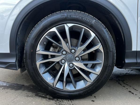 Geely Coolray I с пробегом 2023 года, цена 1 790 000 рублей, 50100 км, внедорожник, Автокод Объявления