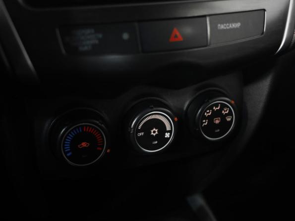 Mitsubishi ASX I Рестайлинг с пробегом 2013 года, цена 1 024 000 рублей, 141400 км, внедорожник, Автокод Объявления