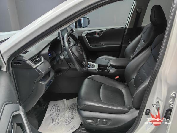 Toyota RAV4 V (XA50) с пробегом 2021 года, цена 4 170 000 рублей, 66000 км, внедорожник, Автокод Объявления