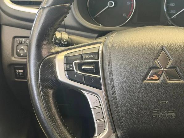 Mitsubishi Pajero Sport III с пробегом 2018 года, цена 2 720 000 рублей, 102198 км, внедорожник, Автокод Объявления
