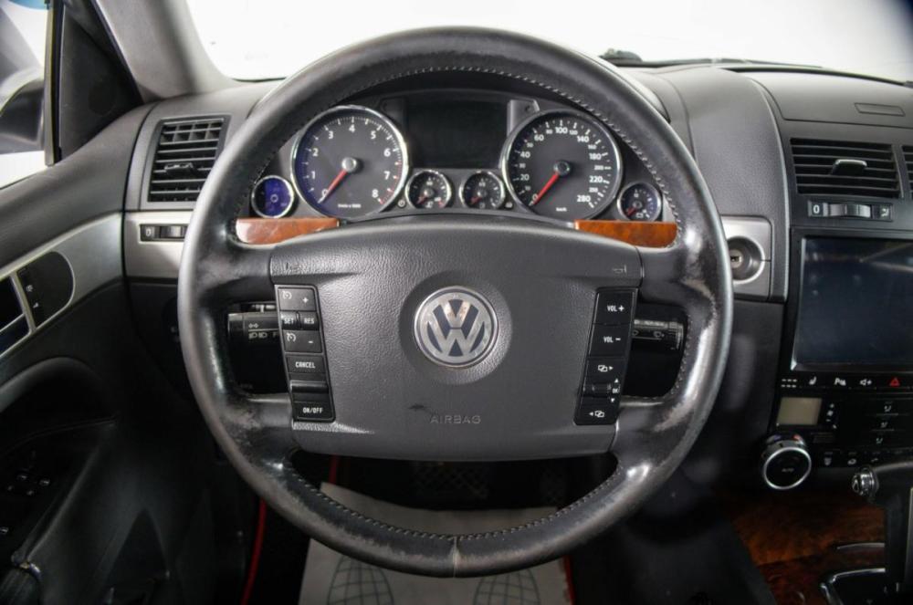 Volkswagen Touareg I Рестайлинг Пермь  - изображение 14
