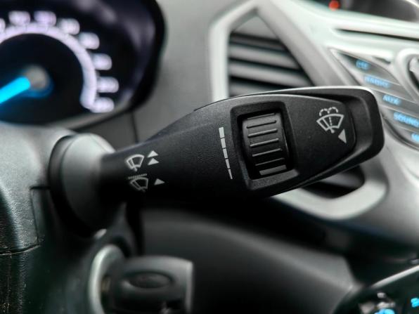 Ford EcoSport II с пробегом 2015 года, цена 875 000 рублей, 184831 км, внедорожник, Автокод Объявления