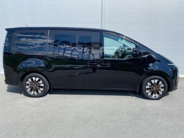 Hyundai Staria I с пробегом 2021 года, цена 4 234 000 рублей, 97085 км, минивэн, Автокод Объявления