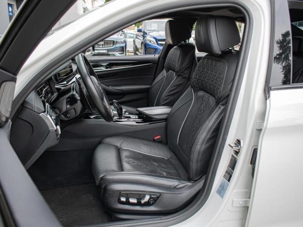 BMW 5 серии VII (G30/G31/G38) Рестайлинг с пробегом 2021 года, цена 5 830 000 рублей, 43525 км, седан, Автокод Объявления