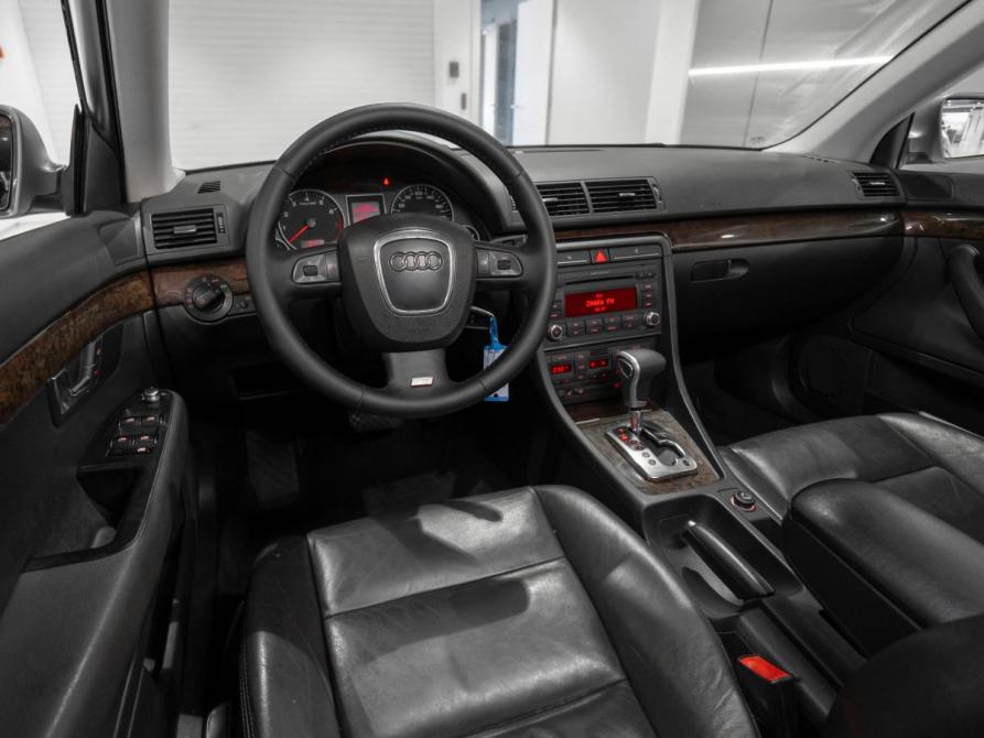Audi A4 III (B7) Москва  - изображение 7