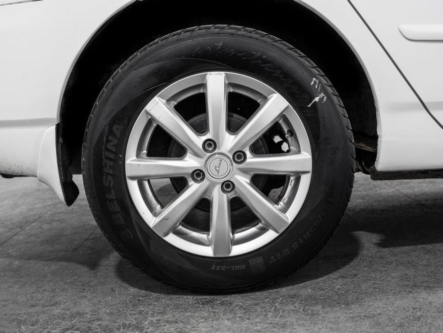 Toyota Corolla IX (E120 E130) Иркутск  - изображение 17