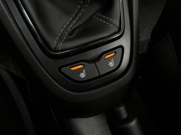 Lada (ВАЗ) Vesta I Рестайлинг (NG) с пробегом 2024 года, цена 1 300 000 рублей, 42103 км, седан, Автокод Объявления