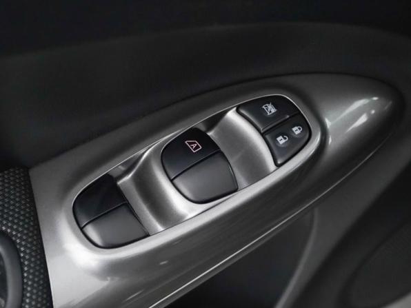 Nissan Juke I с пробегом 2013 года, цена 1 199 050 рублей, 75769 км, внедорожник, Автокод Объявления