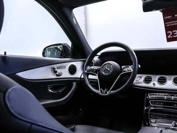 Mercedes-Benz E-Класс V (W213 S213 C238) Рестайлинг с пробегом 2021 года, цена 4 350 000 рублей, 52121 км, седан, Автокод Объявления