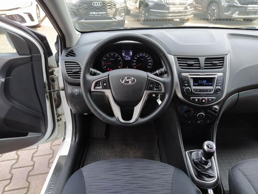 Hyundai Solaris I Рестайлинг Екатеринбург  - изображение 24