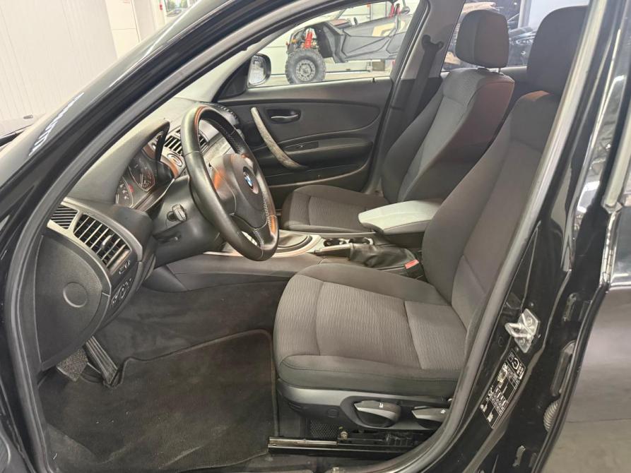 BMW 1 серии I (E81/E82/E87/E88) Рестайлинг Краснодар  - изображение 12