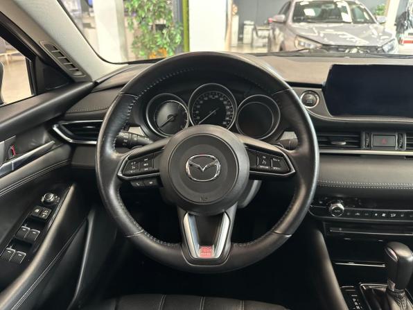 Mazda 6 III (GJ) Рестайлинг 2 с пробегом 2019 года, цена 2 355 000 рублей, 37500 км, седан, Автокод Объявления
