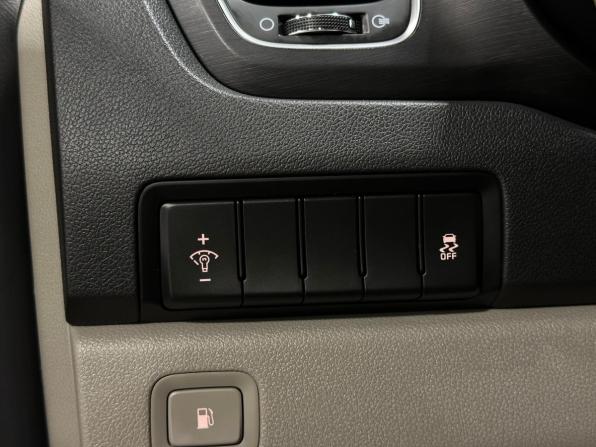 Kia Carnival III с пробегом 2020 года, цена 2 899 000 рублей, 123494 км, минивэн, Автокод Объявления