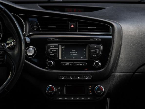 Kia Ceed II Рестайлинг с пробегом 2016 года, цена 1 330 000 рублей, 179741 км, универсал, Автокод Объявления
