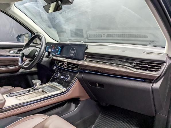 Exeed VX I с пробегом 2022 года, цена 2 550 000 рублей, 59046 км, внедорожник, Автокод Объявления