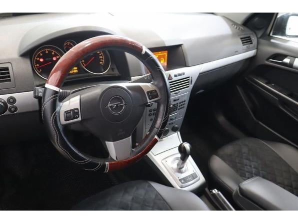 Opel Astra H Рестайлинг с пробегом 2009 года, цена 453 000 рублей, 151940 км, хэтчбек, Автокод Объявления