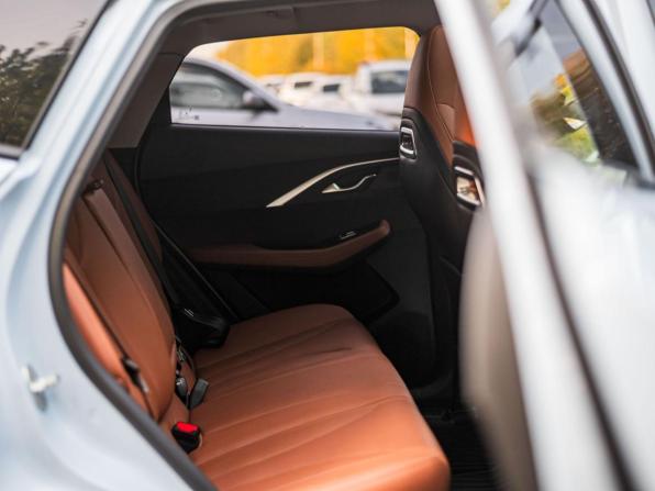 Omoda C5 I с пробегом 2023 года, цена 1 577 000 рублей, 61177 км, внедорожник, Автокод Объявления
