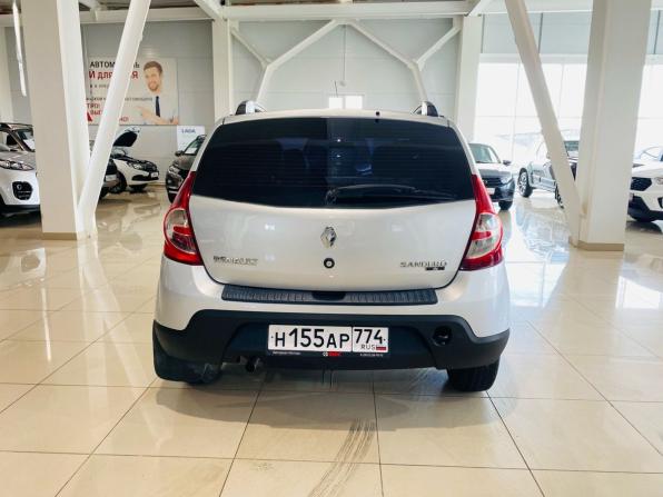Renault Sandero I с пробегом 2012 года, цена 550 000 рублей, 235000 км, хэтчбек, Автокод Объявления