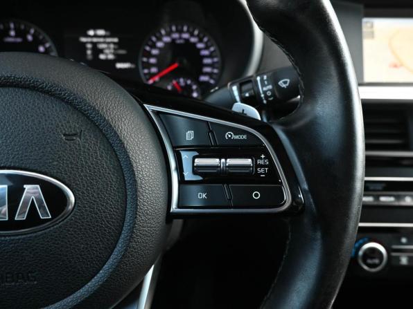 Kia Optima IV Рестайлинг с пробегом 2019 года, цена 1 949 000 рублей, 94047 км, седан, Автокод Объявления