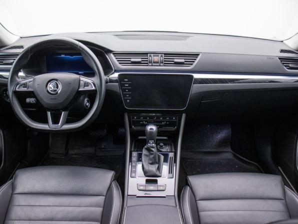 Skoda Superb III Рестайлинг с пробегом 2024 года, цена 3 475 000 рублей, 42968 км, лифтбек, Автокод Объявления