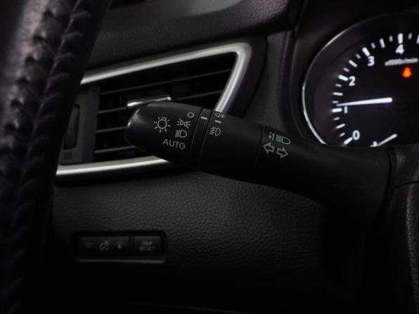 Nissan Qashqai II с пробегом 2015 года, цена 1 612 000 рублей, 146667 км, внедорожник, Автокод Объявления