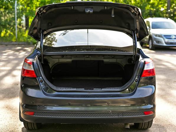 Ford Focus III с пробегом 2013 года, цена 650 000 рублей, 226138 км, хэтчбек, Автокод Объявления