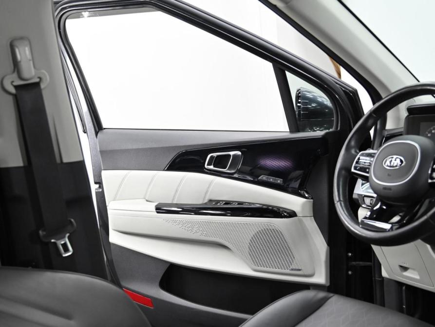 Kia Carnival IV Москва  - изображение 9