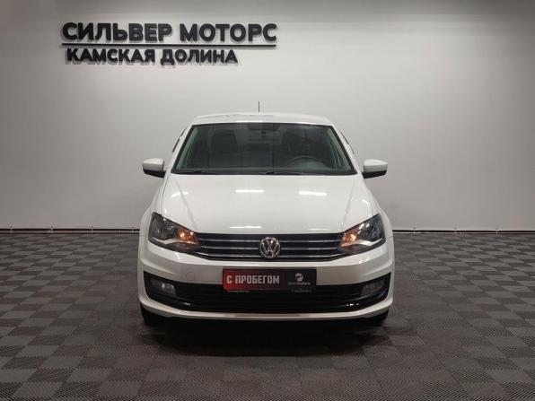 Volkswagen Polo V Рестайлинг с пробегом 2017 года, цена 880 000 рублей, 154000 км, седан, Автокод Объявления