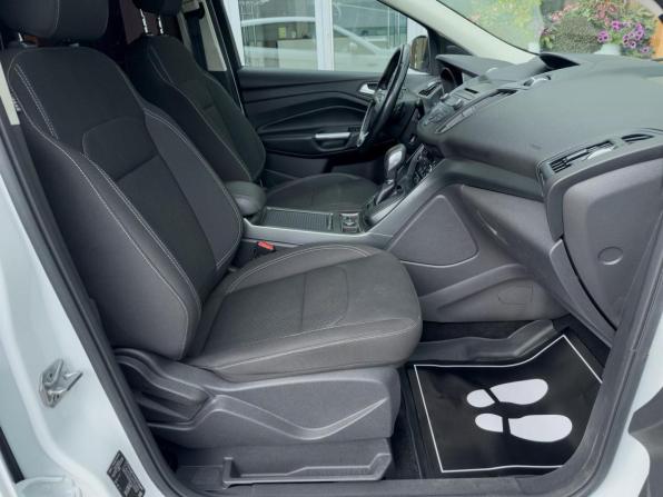 Ford Kuga II Рестайлинг с пробегом 2018 года, цена 1 757 000 рублей, 96363 км, внедорожник, Автокод Объявления