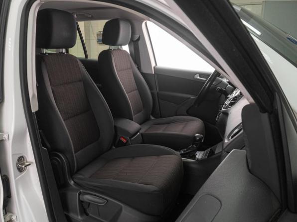 Volkswagen Tiguan I Рестайлинг с пробегом 2011 года, цена 1 399 000 рублей, 177150 км, внедорожник, Автокод Объявления