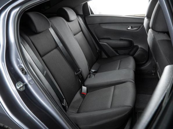 Kia Rio IV Рестайлинг с пробегом 2021 года, цена 2 059 000 рублей, 60297 км, седан, Автокод Объявления