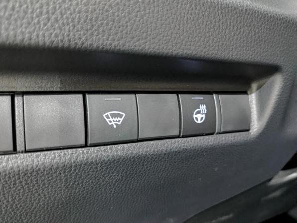 Toyota RAV4 V (XA50) с пробегом 2022 года, цена 3 200 000 рублей, 31596 км, внедорожник, Автокод Объявления