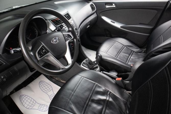 Hyundai Solaris I с пробегом 2013 года, цена 849 000 рублей, 104345 км, седан, Автокод Объявления