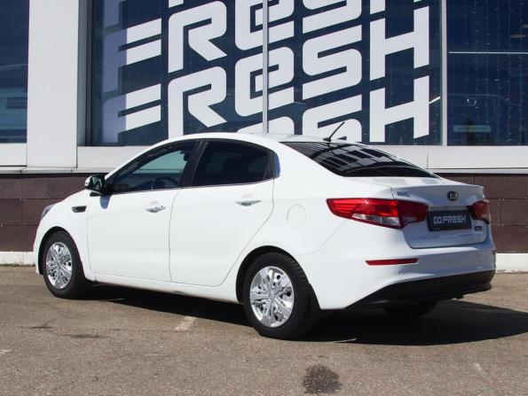 Kia Rio III Рестайлинг с пробегом 2016 года, цена 1 099 000 рублей, 150500 км, седан, Автокод Объявления