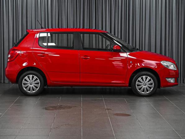 Skoda Fabia II Рестайлинг с пробегом 2013 года, цена 728 000 рублей, 114342 км, хэтчбек, Автокод Объявления