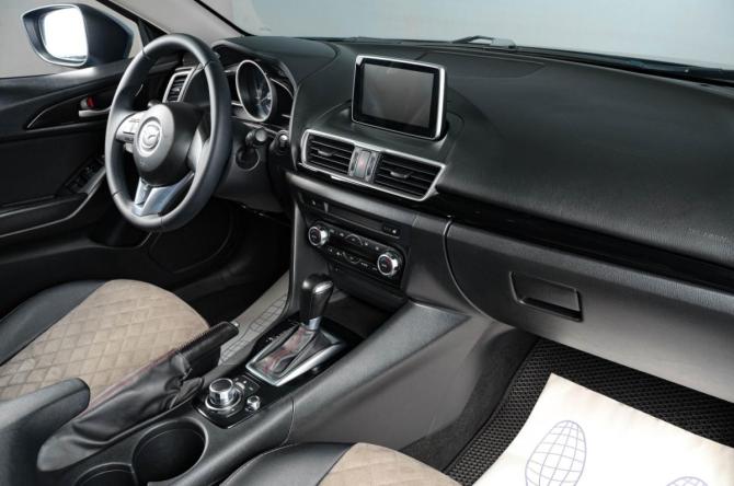 Mazda 3 III (BM) с пробегом 2014 года, цена 1 429 000 рублей, 183000 км, хэтчбек, Автокод Объявления