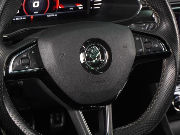 Skoda Superb III Рестайлинг с пробегом 2019 года, цена 3 180 000 рублей, 130114 км, универсал, Автокод Объявления