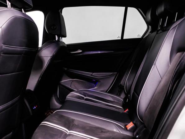 Volkswagen Golf VIII с пробегом 2021 года, цена 2 799 000 рублей, 49555 км, хэтчбек, Автокод Объявления