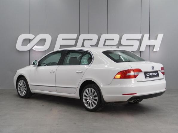 Skoda Superb II Рестайлинг с пробегом 2014 года, цена 1 060 000 рублей, 168362 км, лифтбек, Автокод Объявления
