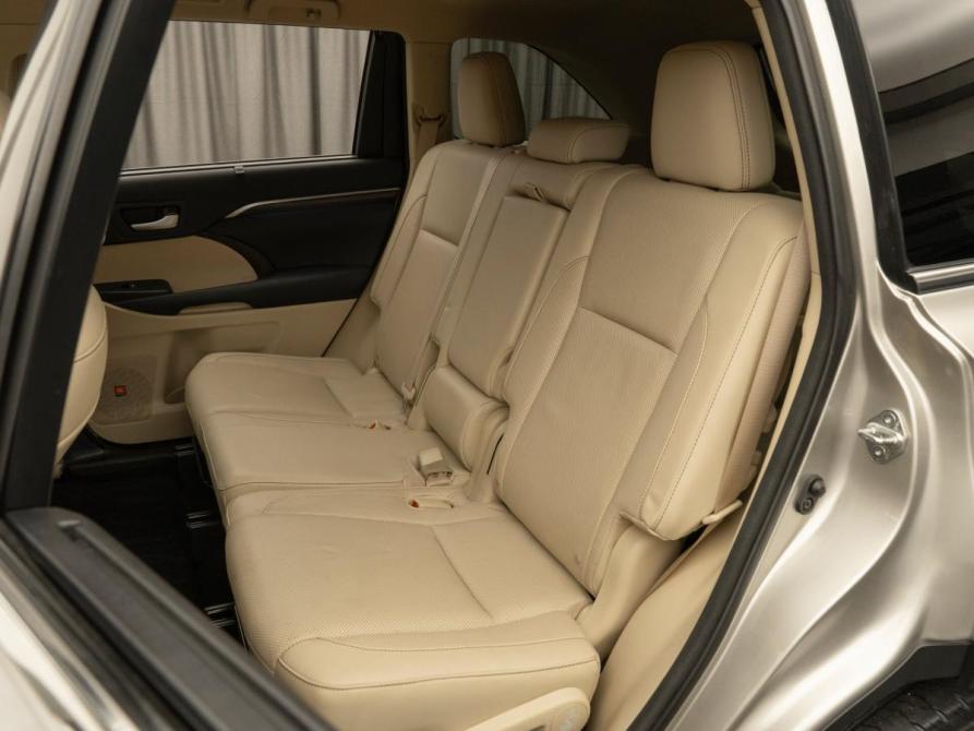 Toyota Highlander III (XU50) Москва  - изображение 12