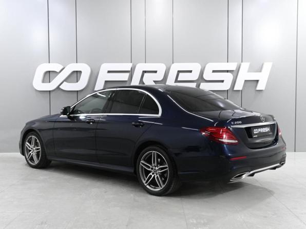 Mercedes-Benz E-Класс V (W213 S213 C238) с пробегом 2018 года, цена 3 190 000 рублей, 150101 км, седан, Автокод Объявления