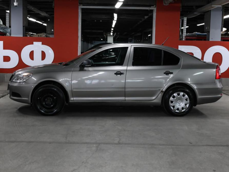 Skoda Octavia II (A5) Рестайлинг Москва  - изображение 7